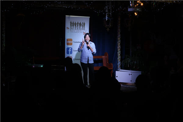 Valentine's Comedy - Thao